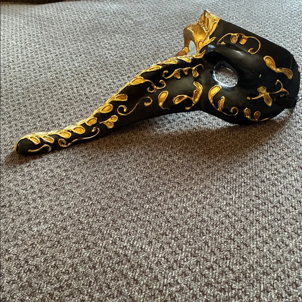 Unique Elegant Black and Gold Venetian Plague Doctor Mask - 12 inches Unisex